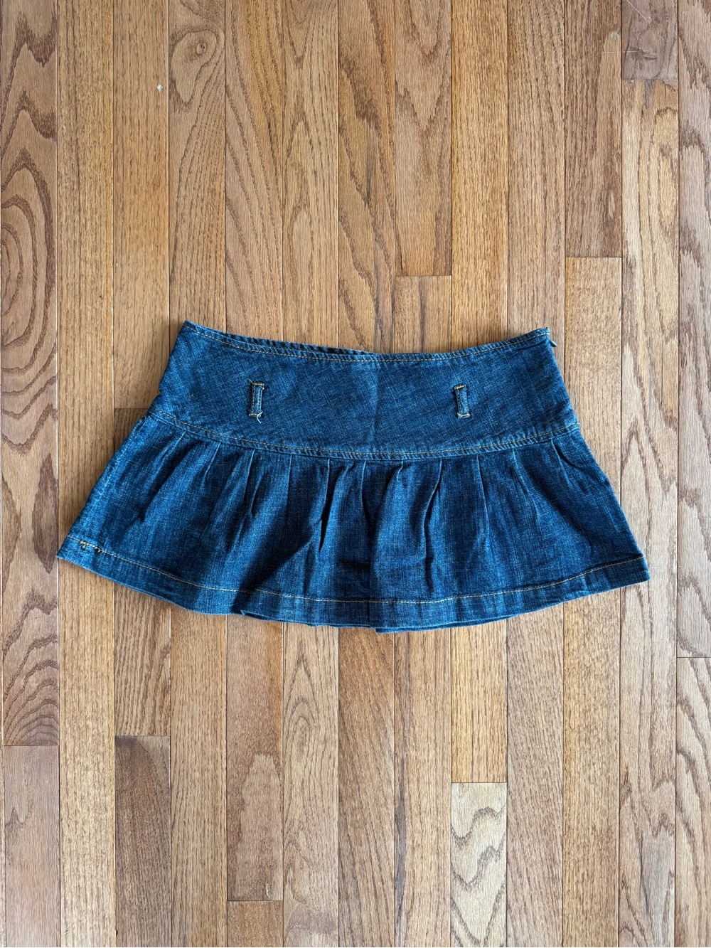 Vintage Y2K Mini Skirt